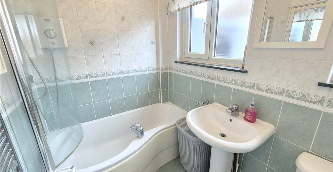 2 bedroom bungalow for sale in St Pauls Cray | Robinson Jackson