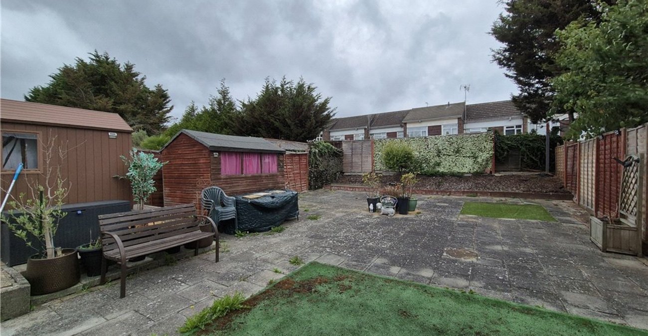 2 bedroom bungalow for sale in St Pauls Cray | Robinson Jackson