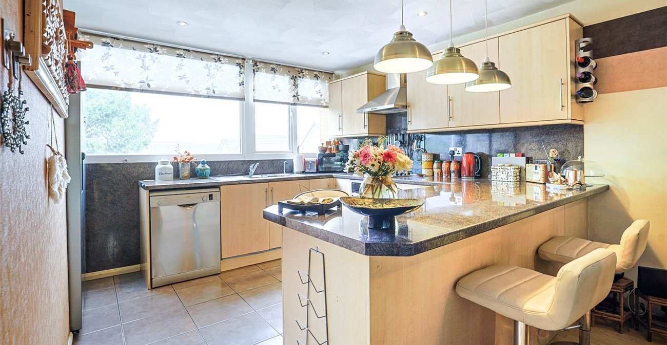 4 bedroom house for sale in Northfleet | Robinson Michael & Jackson