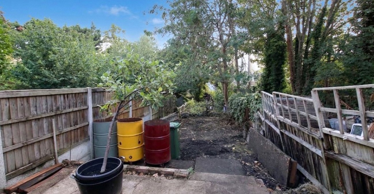 3 bedroom house for sale in Plumstead | Robinson Jackson