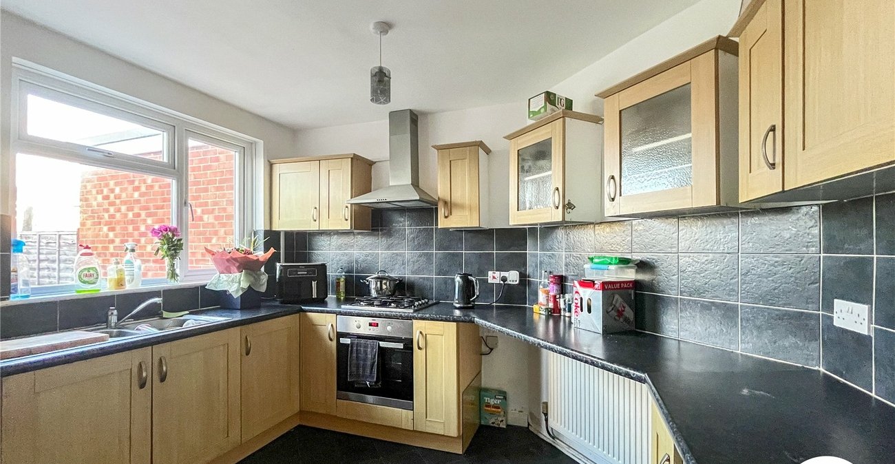 2 bedroom house for sale in Sittingbourne | Robinson Michael & Jackson