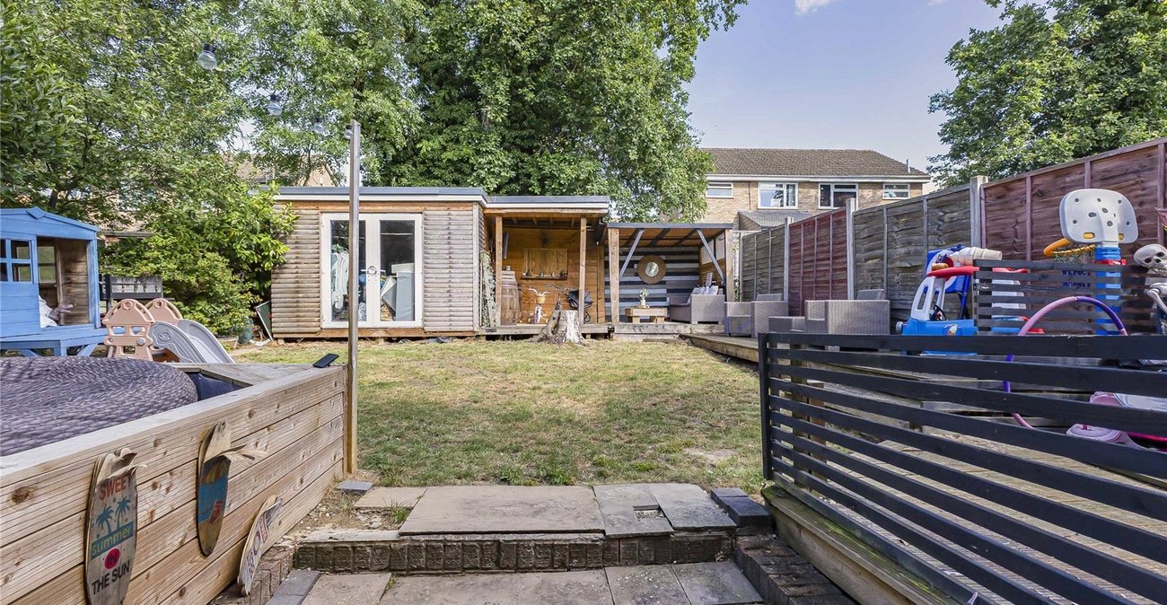 4 bedroom house for sale in Cliffe Woods | Robinson Michael & Jackson