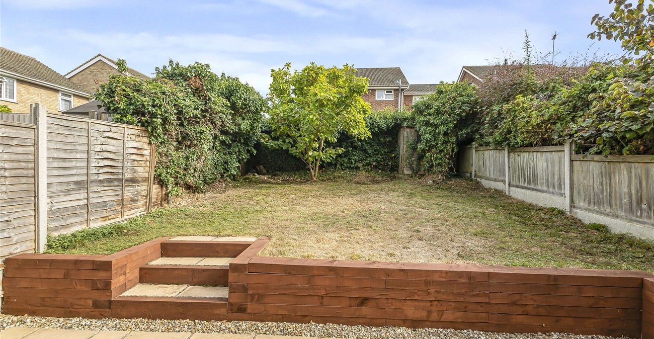 3 bedroom house for sale in Cliffe Woods | Robinson Michael & Jackson