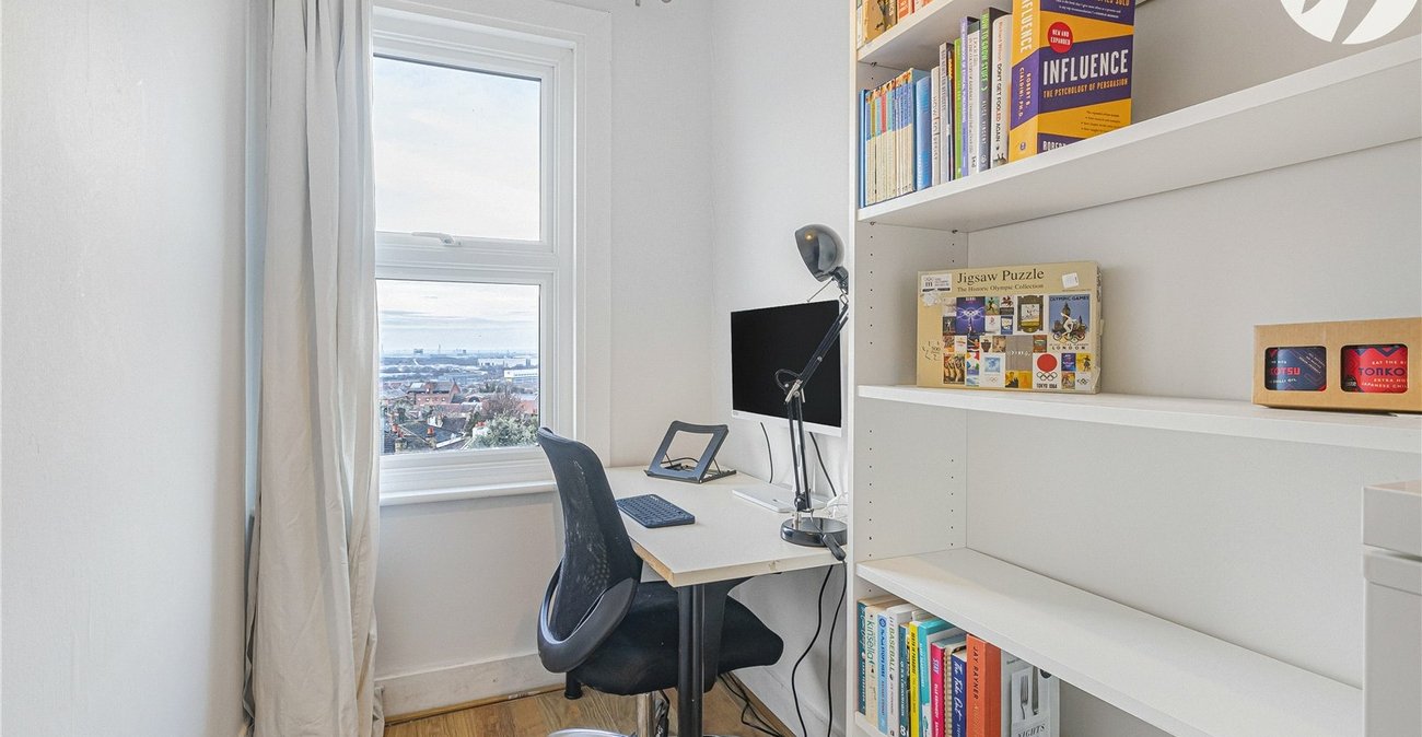 3 bedroom house for sale in Plumstead | Robinson Jackson