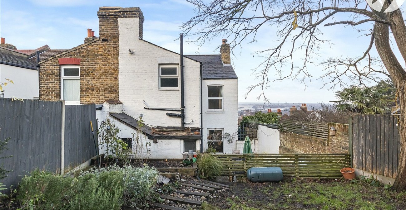 3 bedroom house for sale in Plumstead | Robinson Jackson