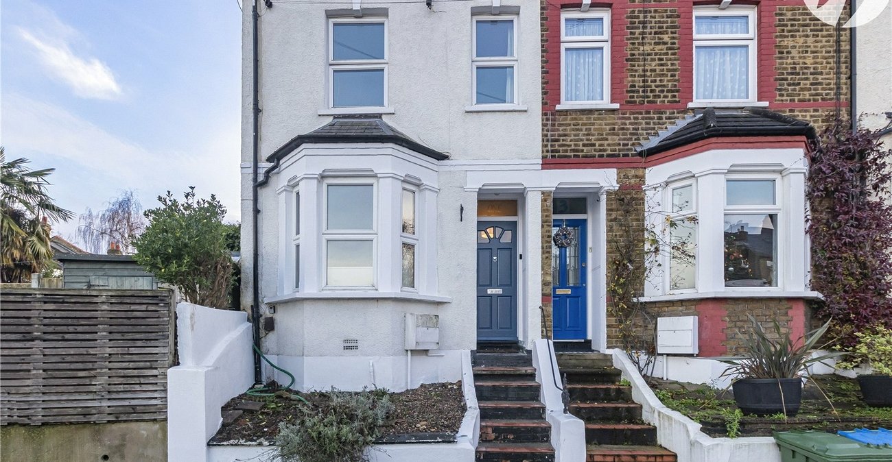 3 bedroom house for sale in Plumstead | Robinson Jackson