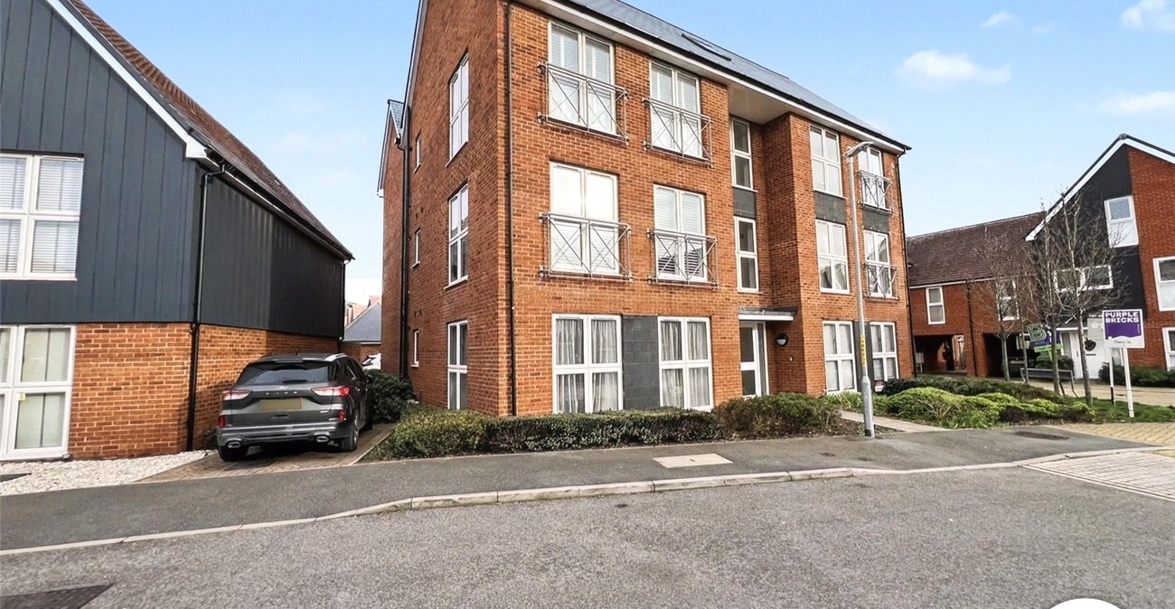 2 bedroom property for sale in Wouldham | Robinson Michael & Jackson