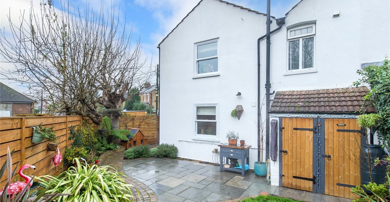 3 bedroom house for sale in Higham | Robinson Michael & Jackson