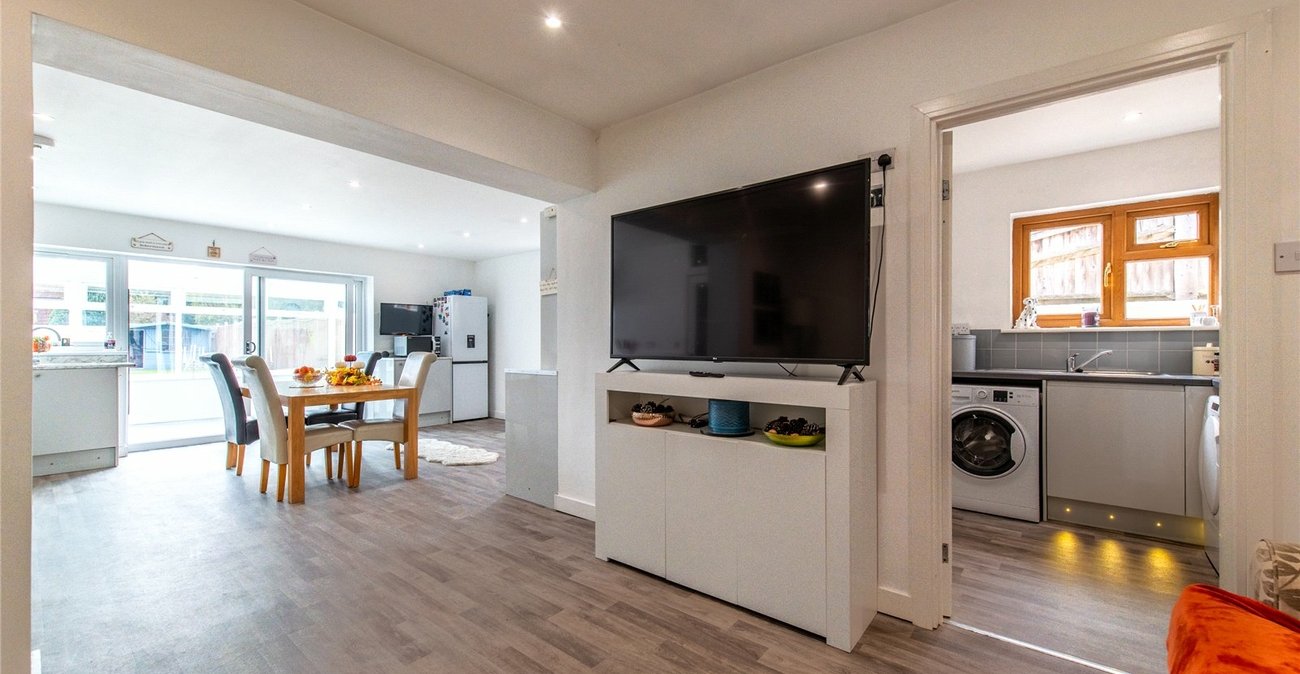 4 bedroom bungalow for sale in Higham | Robinson Michael & Jackson