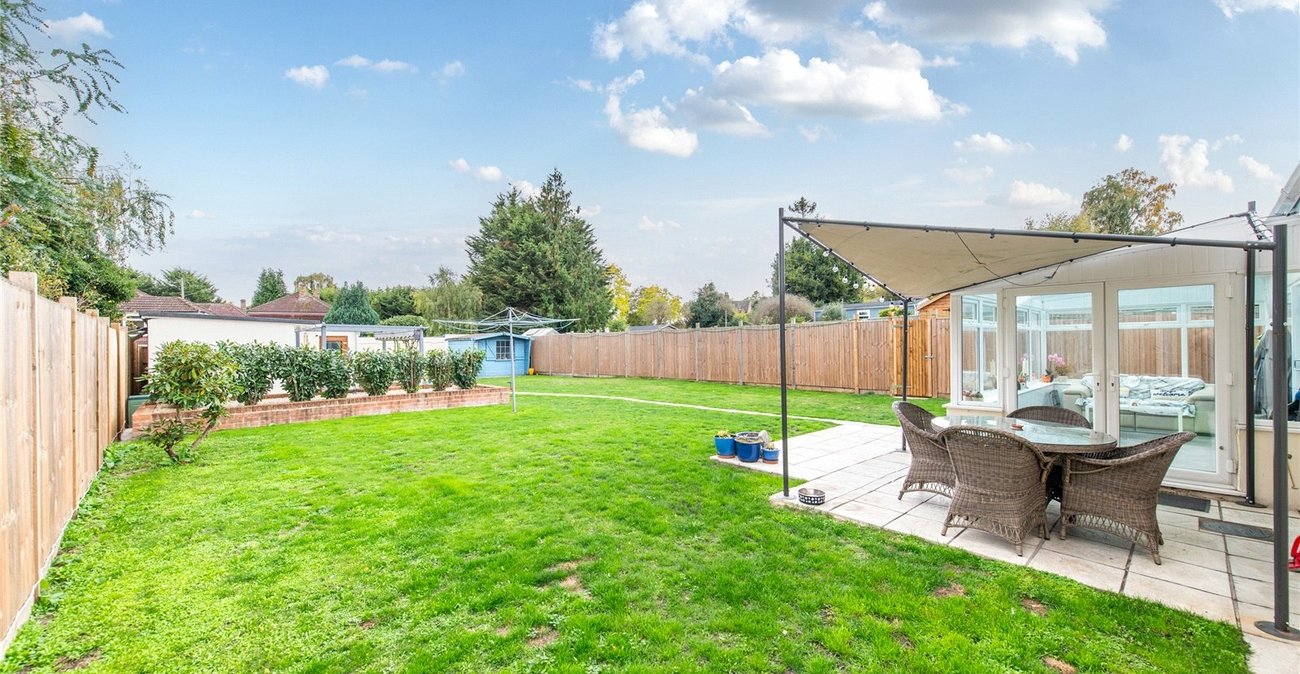 4 bedroom bungalow for sale in Higham | Robinson Michael & Jackson