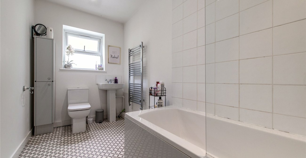 4 bedroom bungalow for sale in Higham | Robinson Michael & Jackson