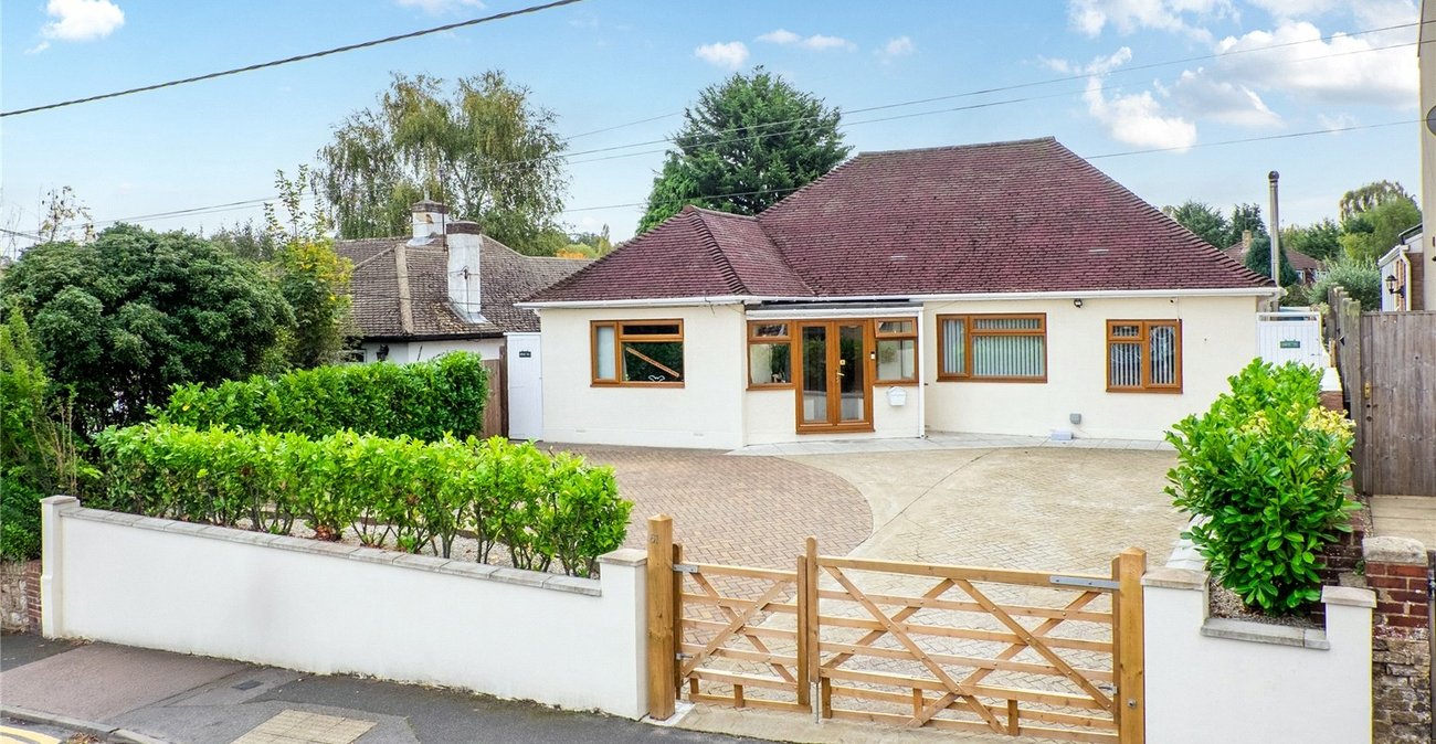 4 bedroom bungalow for sale in Higham | Robinson Michael & Jackson