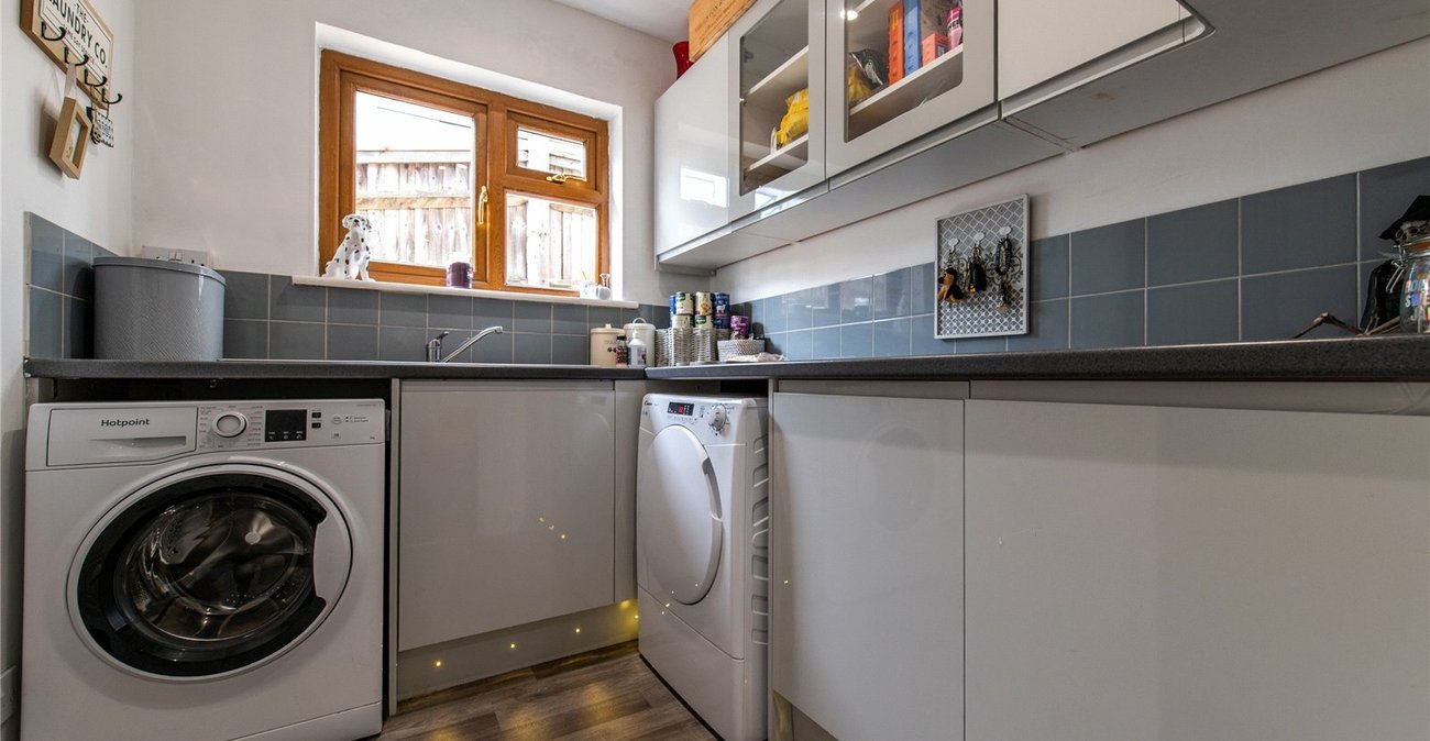 4 bedroom bungalow for sale in Higham | Robinson Michael & Jackson