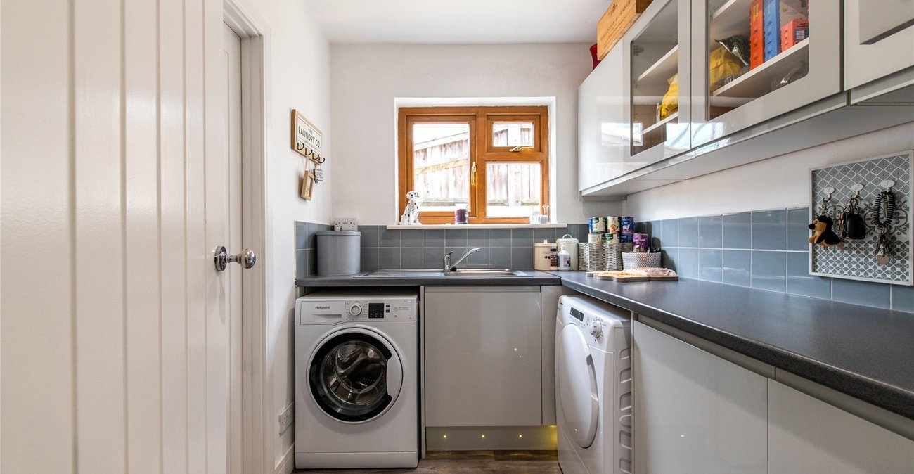 4 bedroom bungalow for sale in Higham | Robinson Michael & Jackson