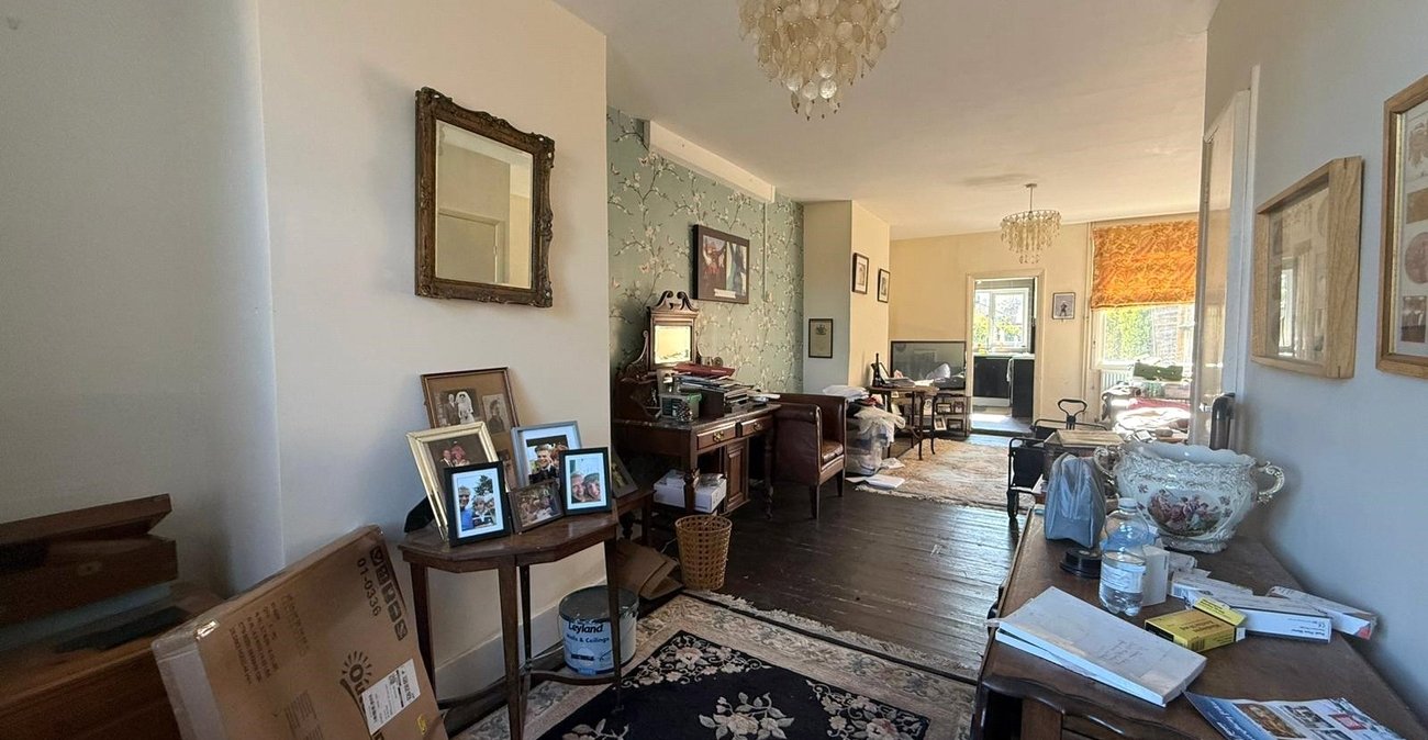 2 bedroom house for sale in Higham | Robinson Michael & Jackson
