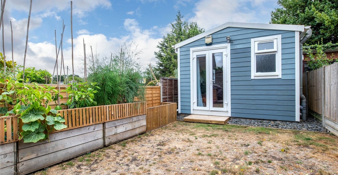 3 bedroom house for sale in Higham | Robinson Michael & Jackson