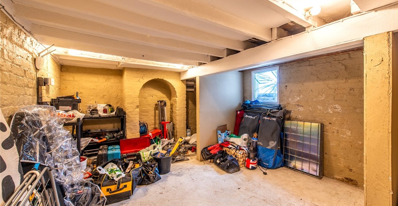 3 bedroom house for sale in Higham | Robinson Michael & Jackson