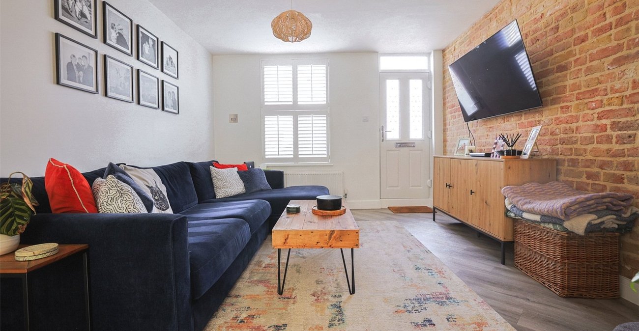 3 bedroom house for sale in Higham | Robinson Michael & Jackson