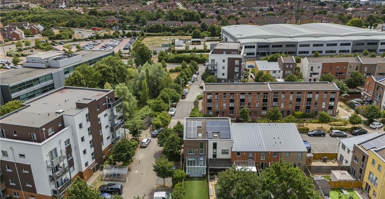 4 bedroom house for sale in Dartford | Robinson Jackson