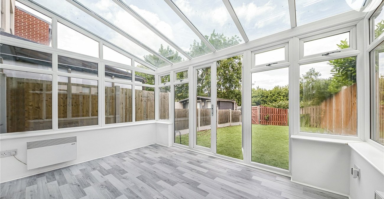 4 bedroom house for sale in Dartford | Robinson Jackson