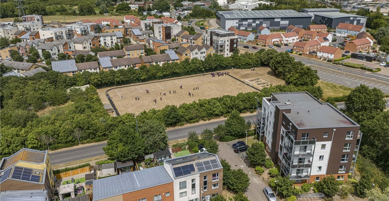 4 bedroom house for sale in Dartford | Robinson Jackson