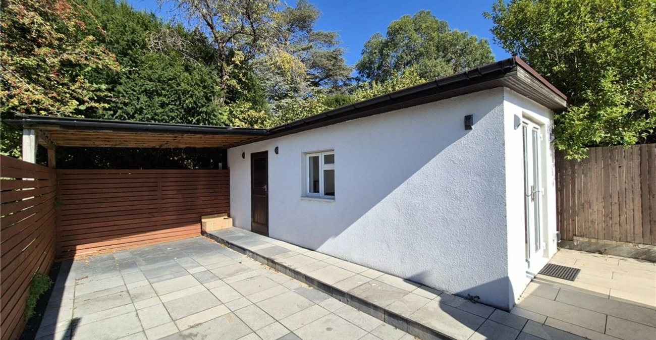 3 bedroom house for sale in Green Street Green | Robinson Jackson