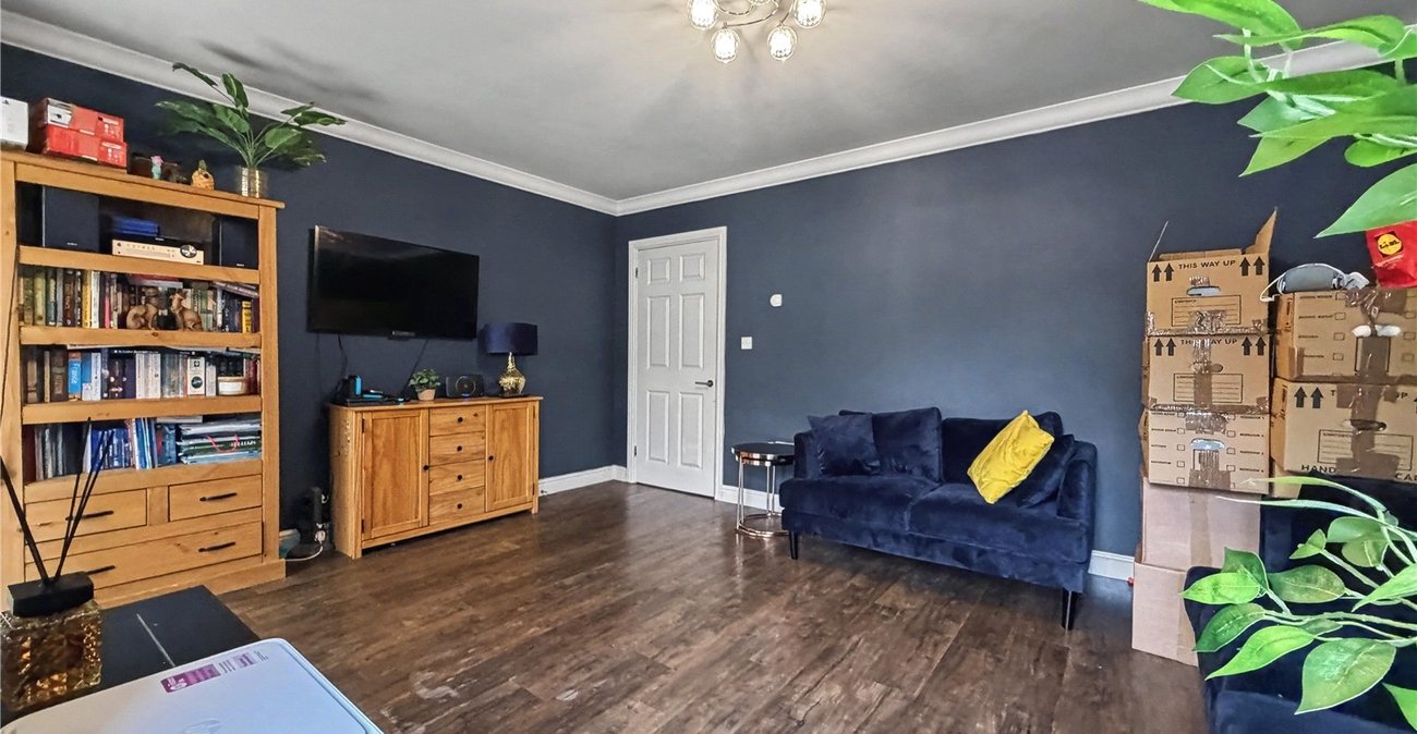 3 bedroom house for sale in Rainham | Robinson Michael & Jackson