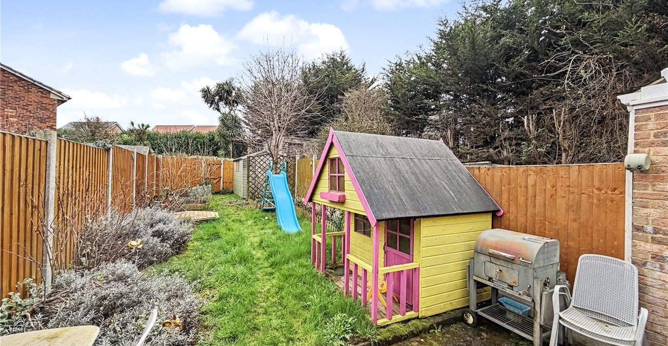 3 bedroom house for sale in Rainham | Robinson Michael & Jackson