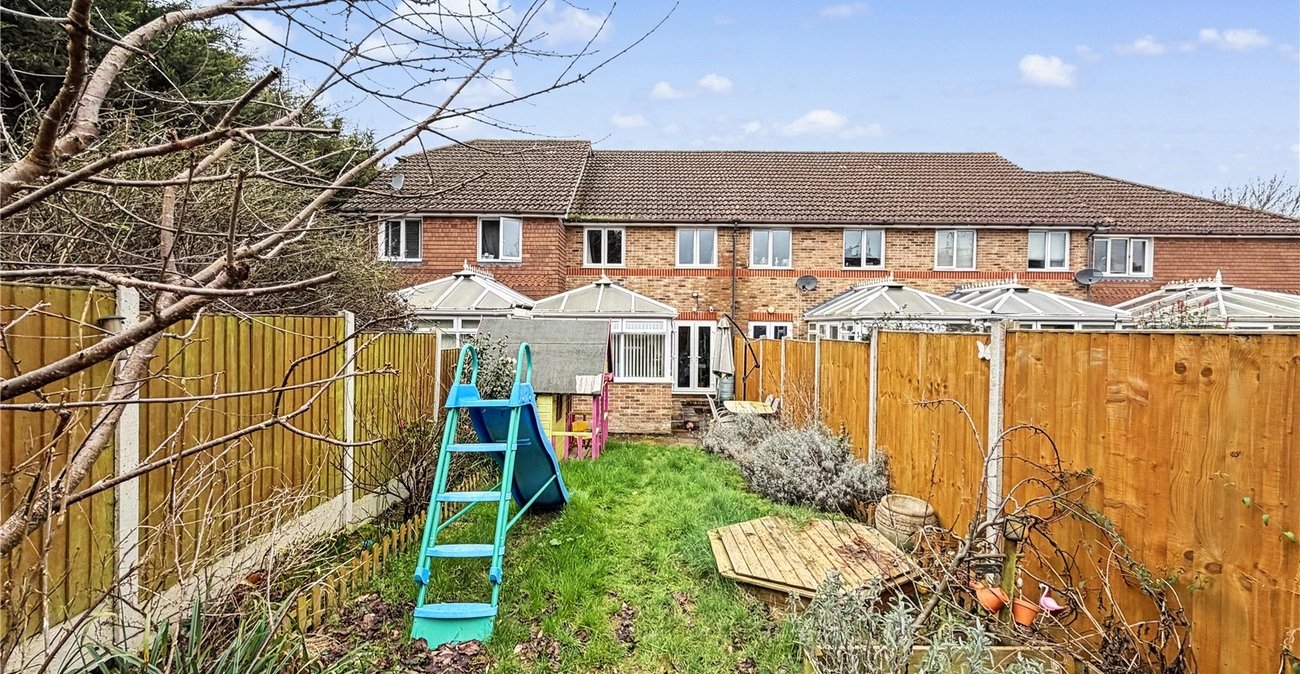 3 bedroom house for sale in Rainham | Robinson Michael & Jackson