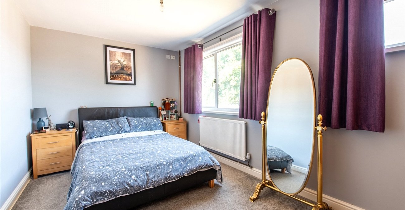 2 bedroom house for sale in Gravesend | Robinson Michael & Jackson