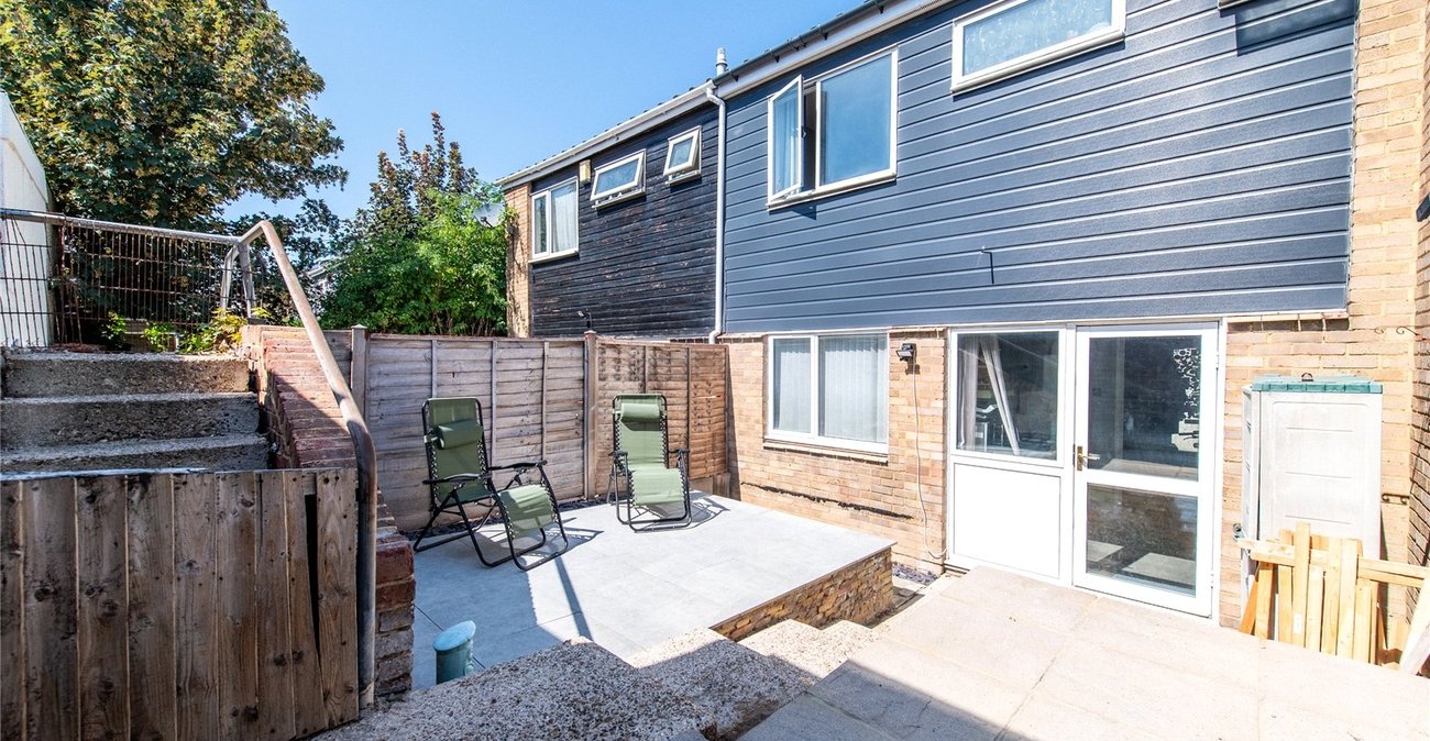 2 bedroom house for sale in Gravesend | Robinson Michael & Jackson