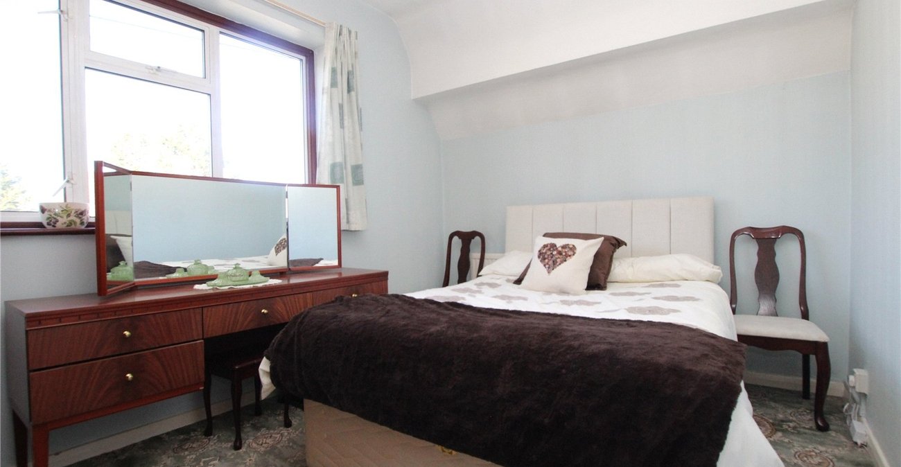 2 bedroom property for sale in Plumstead | Robinson Jackson
