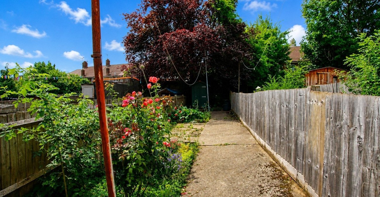 2 bedroom property for sale in Plumstead | Robinson Jackson
