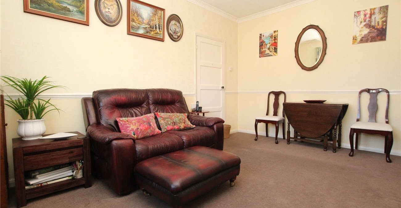 2 bedroom property for sale in Plumstead | Robinson Jackson