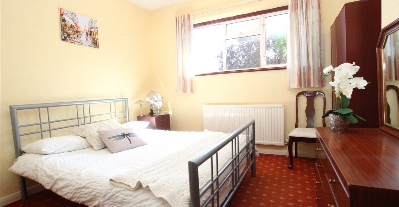 2 bedroom property for sale in Plumstead | Robinson Jackson