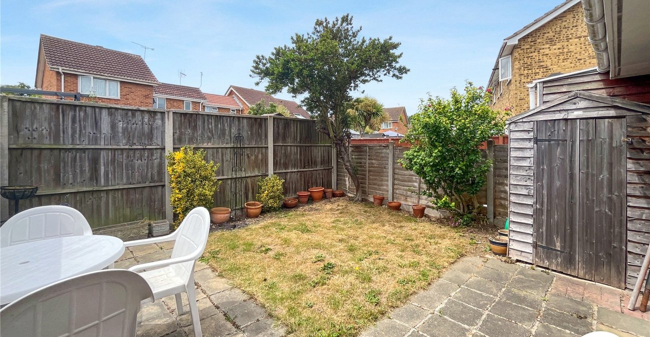 1 bedroom house for sale in Sittingbourne | Robinson Michael & Jackson