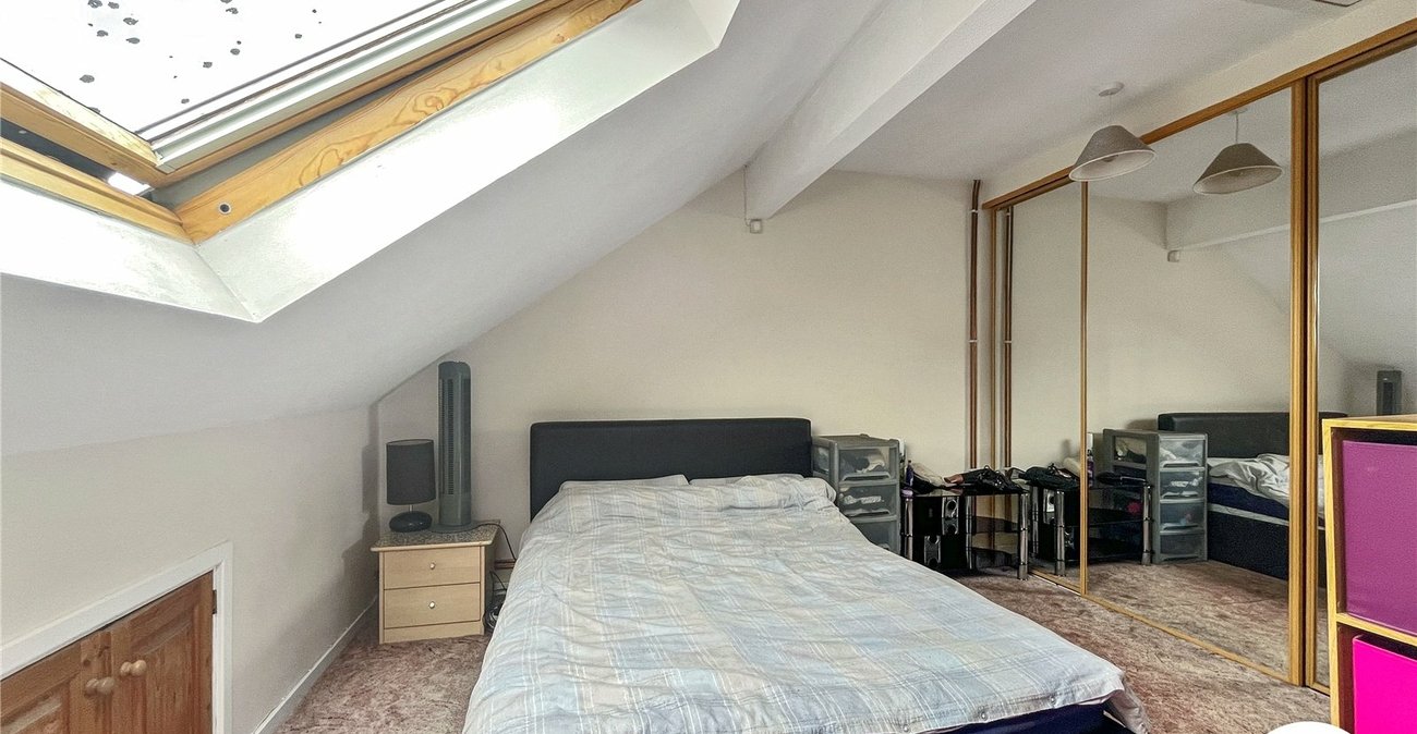 1 bedroom house for sale in Sittingbourne | Robinson Michael & Jackson