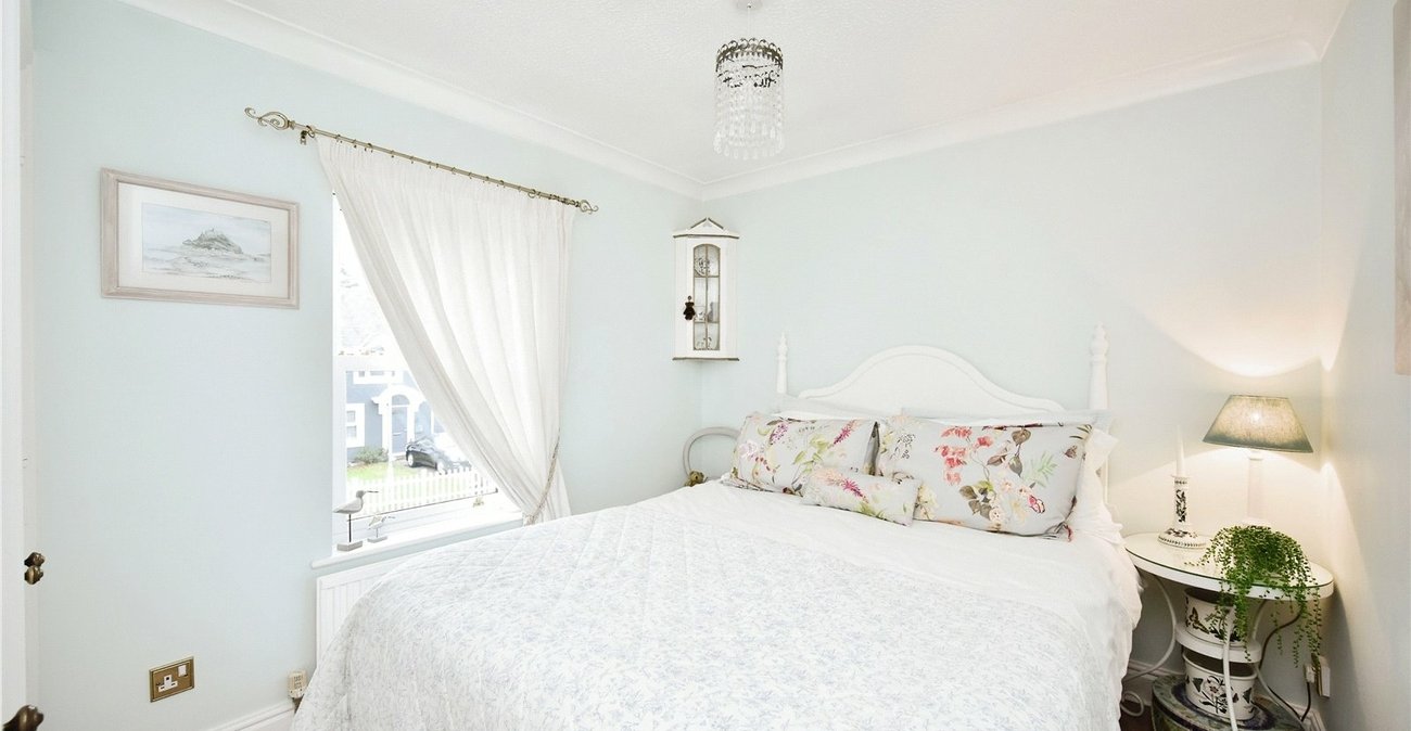 3 bedroom house for sale in Sittingbourne | Robinson Michael & Jackson