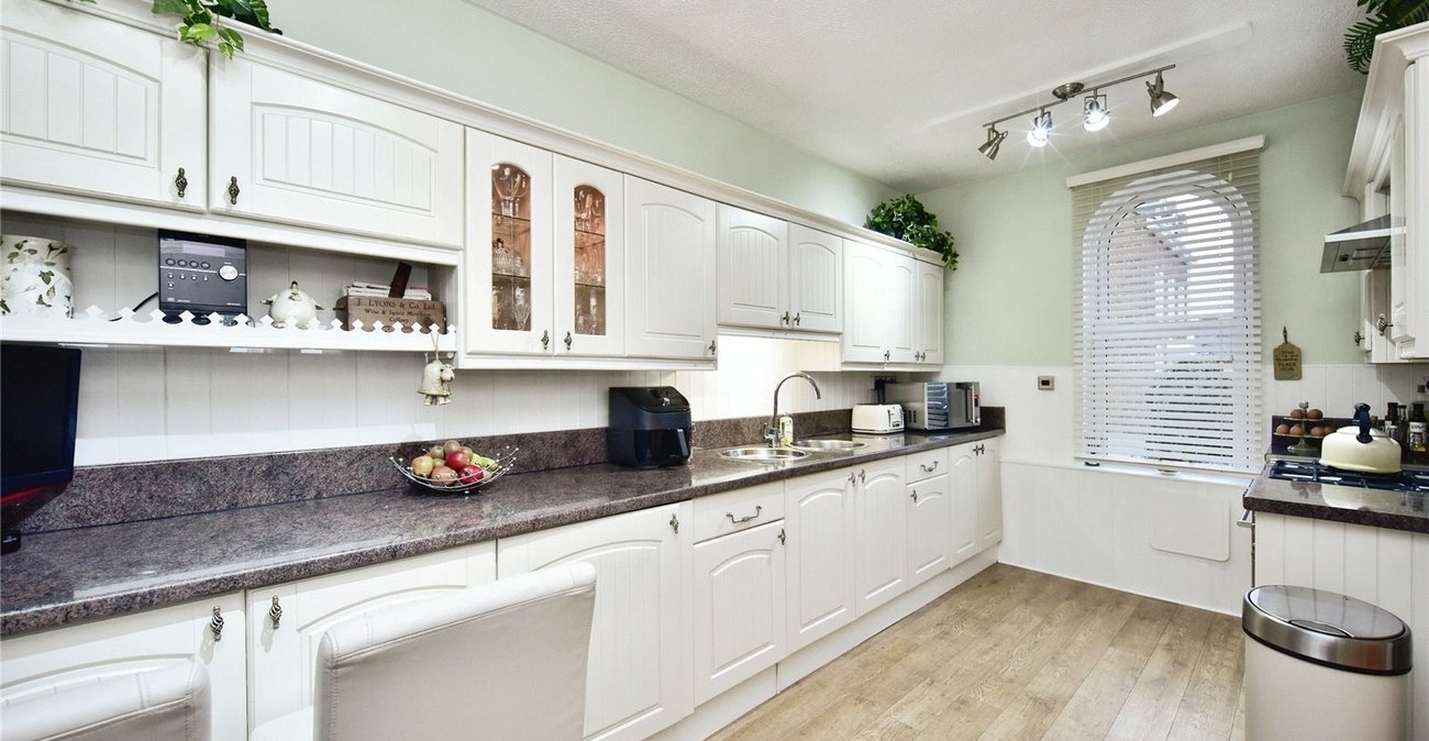 3 bedroom house for sale in Sittingbourne | Robinson Michael & Jackson