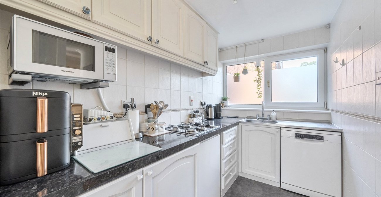 3 bedroom house for sale in Penge | Robinson Jackson