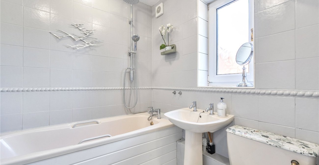 3 bedroom house for sale in Penge | Robinson Jackson