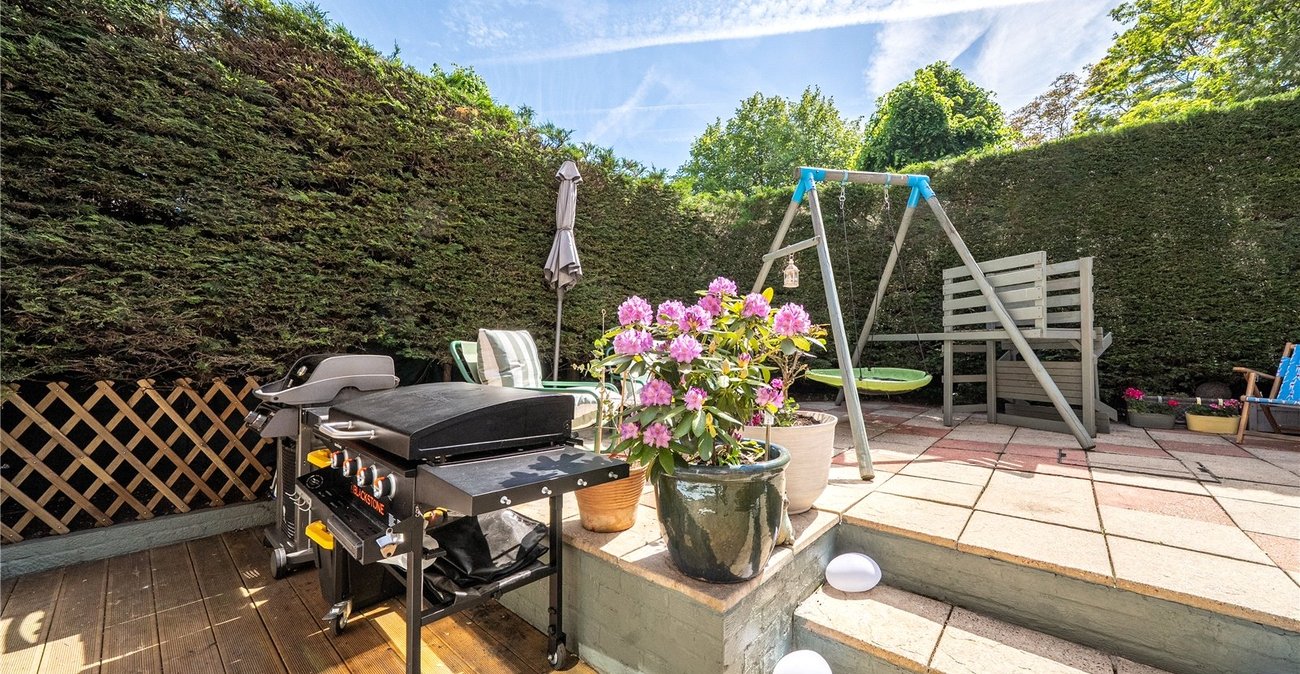 3 bedroom house for sale in Penge | Robinson Jackson