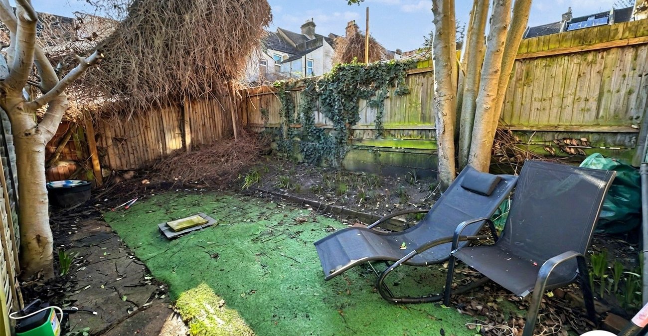 1 bedroom property for sale in Chatham | Robinson Michael & Jackson