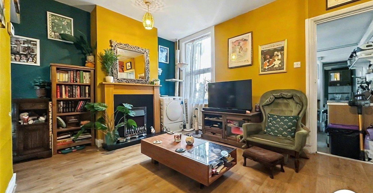 1 bedroom property for sale in Chatham | Robinson Michael & Jackson