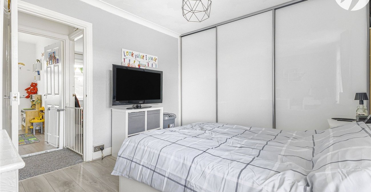 3 bedroom house for sale in Wainscott | Robinson Michael & Jackson