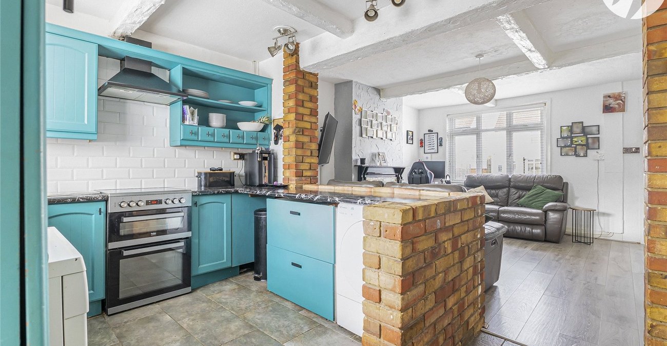 3 bedroom house for sale in Wainscott | Robinson Michael & Jackson