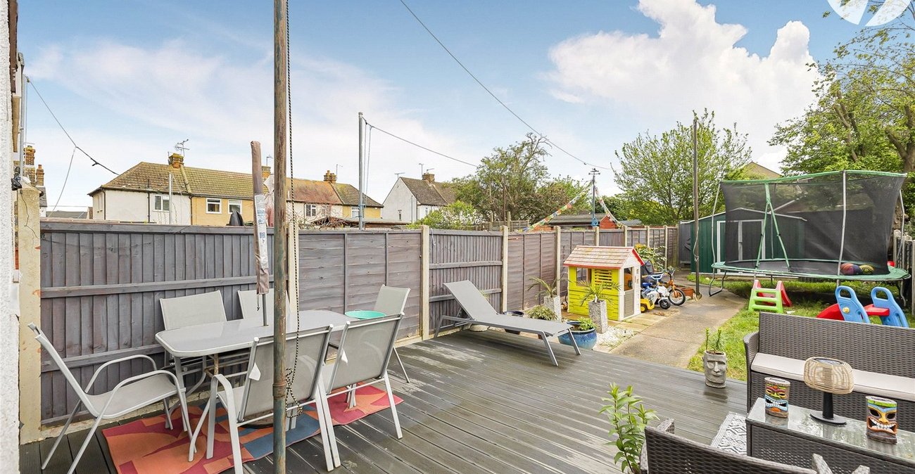 3 bedroom house for sale in Wainscott | Robinson Michael & Jackson