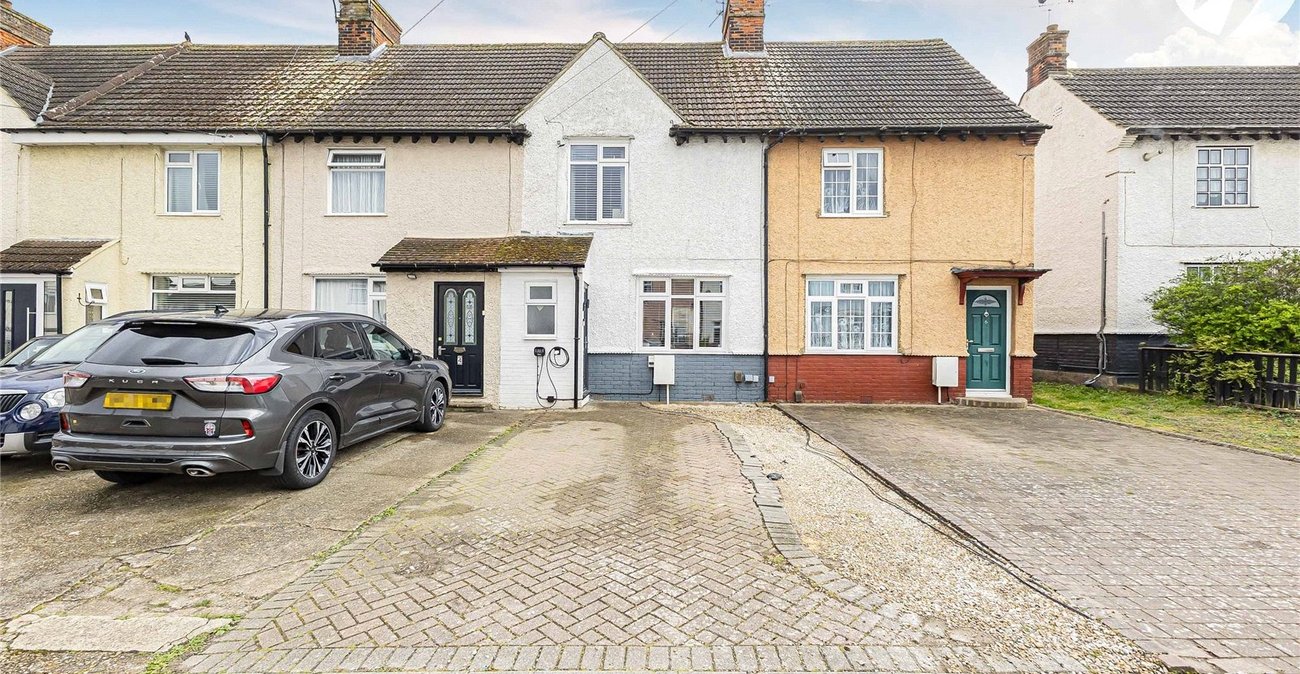 3 bedroom house for sale in Wainscott | Robinson Michael & Jackson