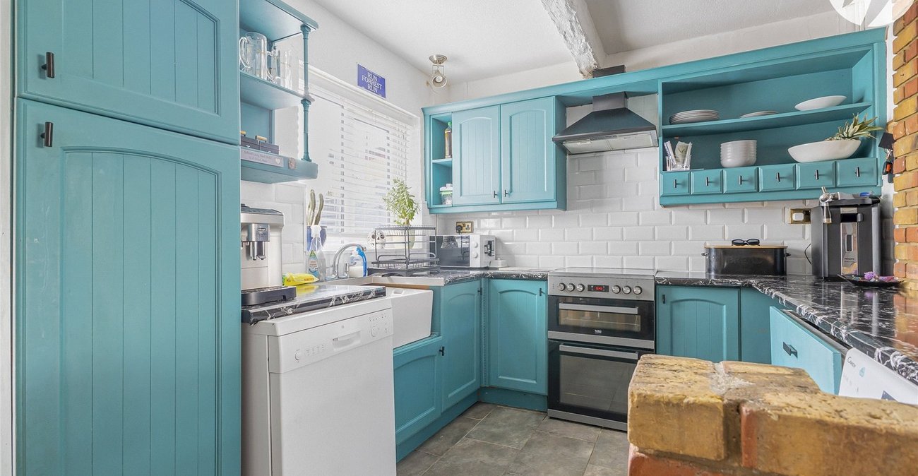 3 bedroom house for sale in Wainscott | Robinson Michael & Jackson