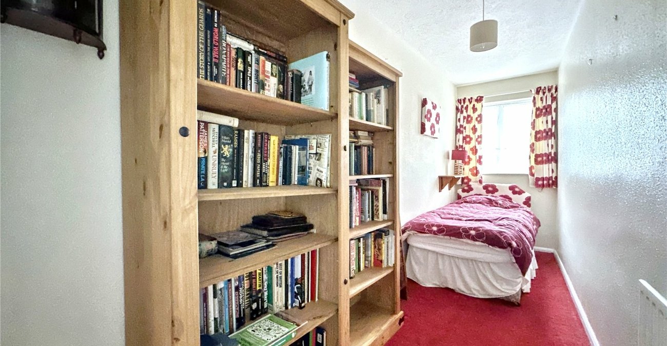 5 bedroom house for sale in Rainham | Robinson Michael & Jackson